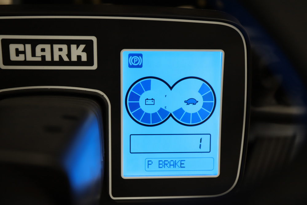 Display Clark Elektrostapler Display